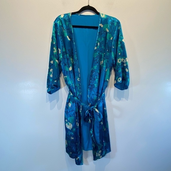 Women's Satin Floral Reversible Robe Kimono Blue One Size Pockets 3/4 Sleeves - Picture 1 of 9